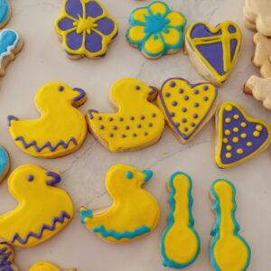 12 sugar cookies mix match for baby shower